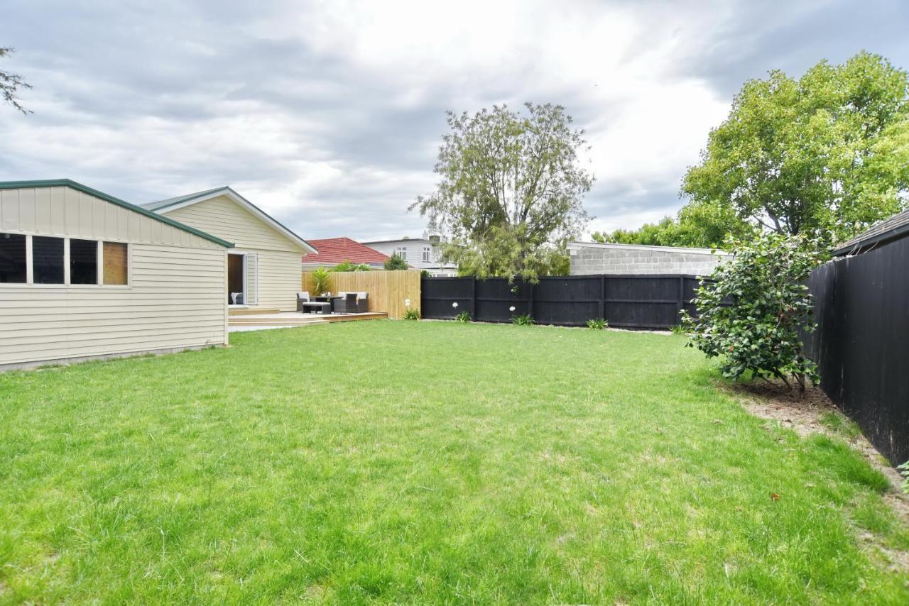 Weston Villa - Christchurch Holiday Homes Exterior photo